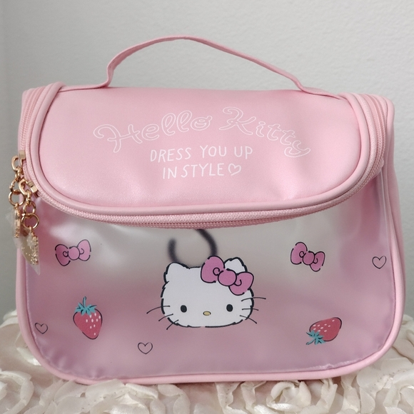 Hello Kitty makeup bag. - Picture 5 of 9